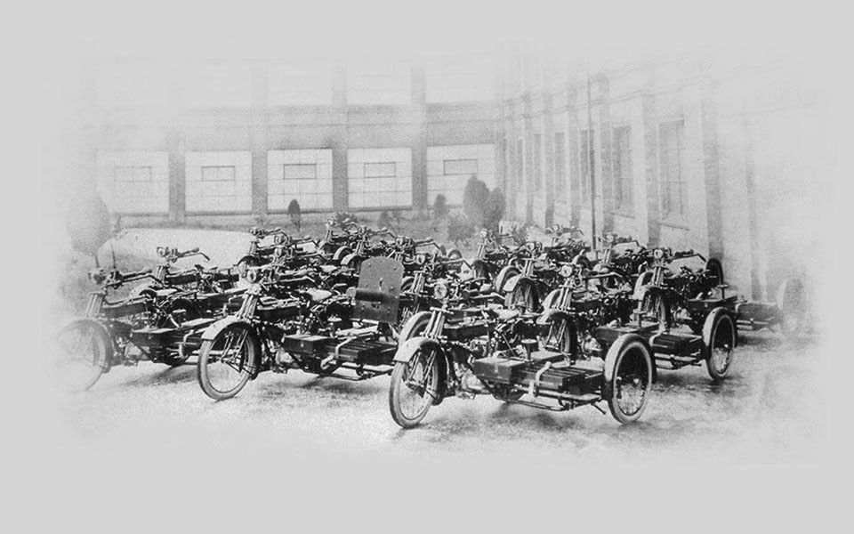 Historia Royal Enield
